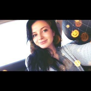 Meet your Posher, Bailey